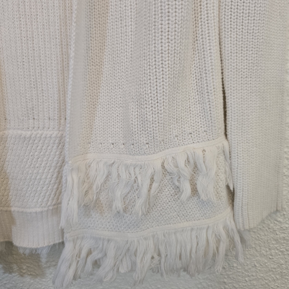 Lily Pulitzer Small 100% Cotton Fringe Hem White Sweater - Picture 9 of 11
